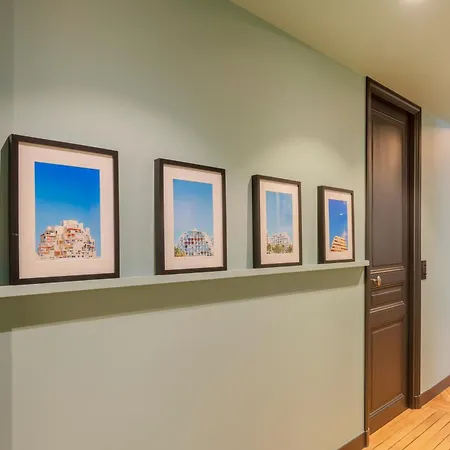 Wagram Design Apartment