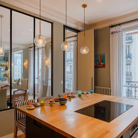 Wagram Design Apartment *