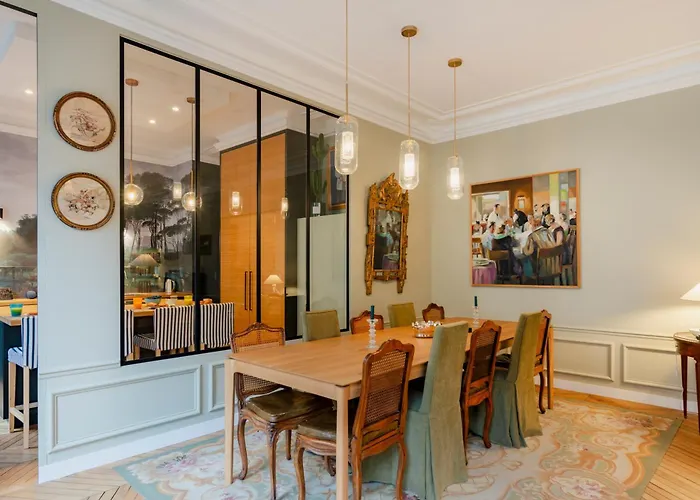 Wagram Design Apartment